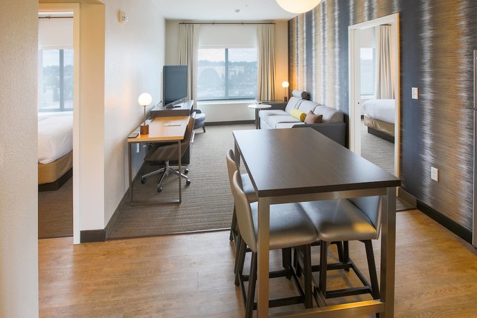 Imagen de la habitación del Hotel Residence Inn By Marriott Louisville East/oxmoor. Foto 4