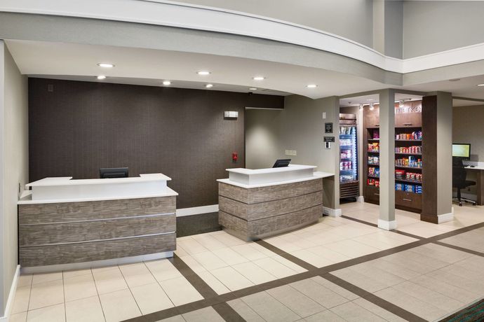 Imagen de los interiores del Hotel Residence Inn By Marriott Milford. Foto 17