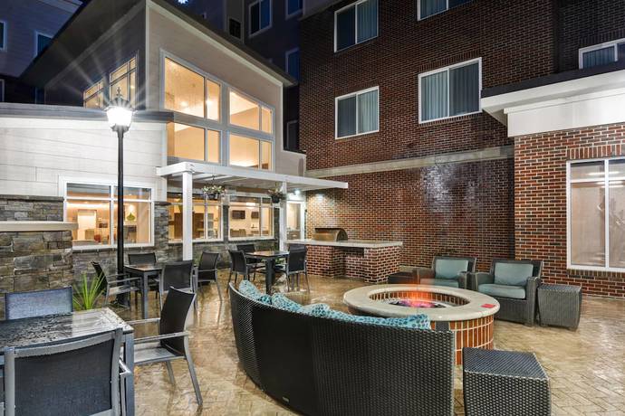 Imagen de los interiores del Hotel Residence Inn By Marriott Milwaukee North/glendale. Foto 20