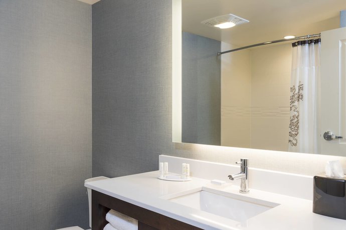 Imagen de la habitación del Hotel Residence Inn By Marriott Milwaukee West. Foto 11