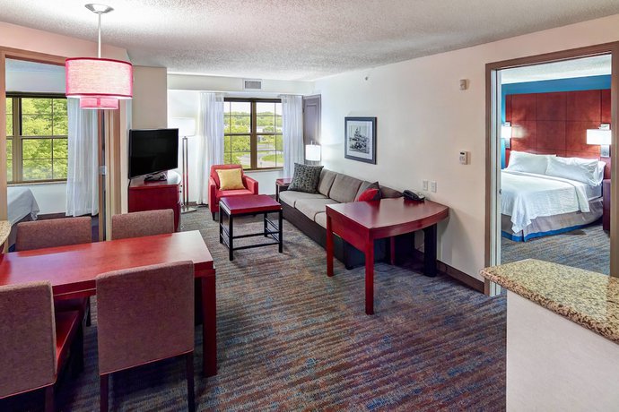 Imagen de la habitación del Hotel Residence Inn By Marriott Minneapolis Plymouth. Foto 10