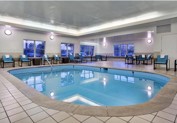 Imagen de la piscina del Hotel Residence Inn By Marriott Mobile. Foto 11