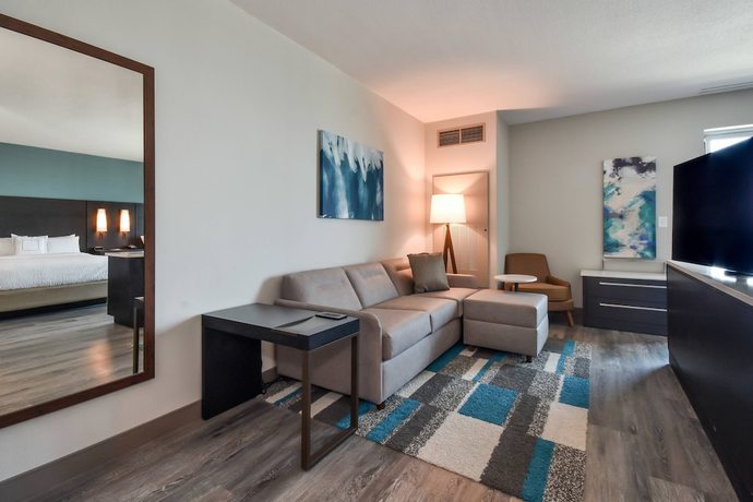 Imagen de la habitación del Hotel Residence Inn By Marriott Myrtle Beach Oceanfront. Foto 8