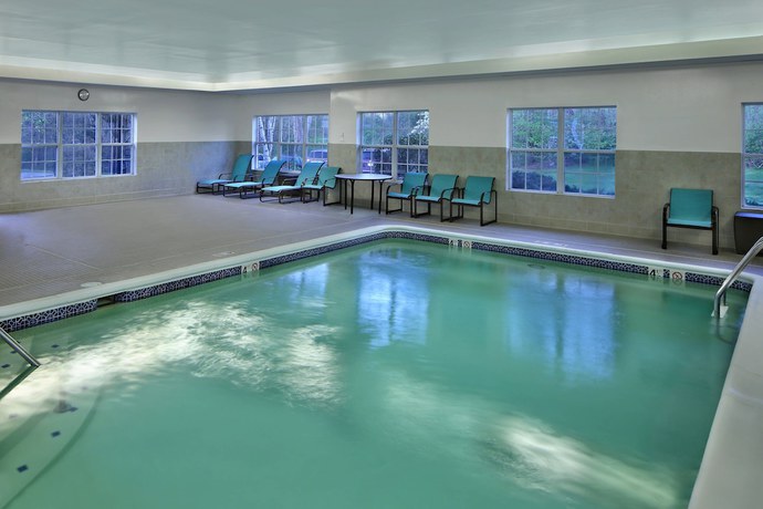 Imagen de la piscina del Hotel Residence Inn By Marriott Mystic Groton. Foto 13