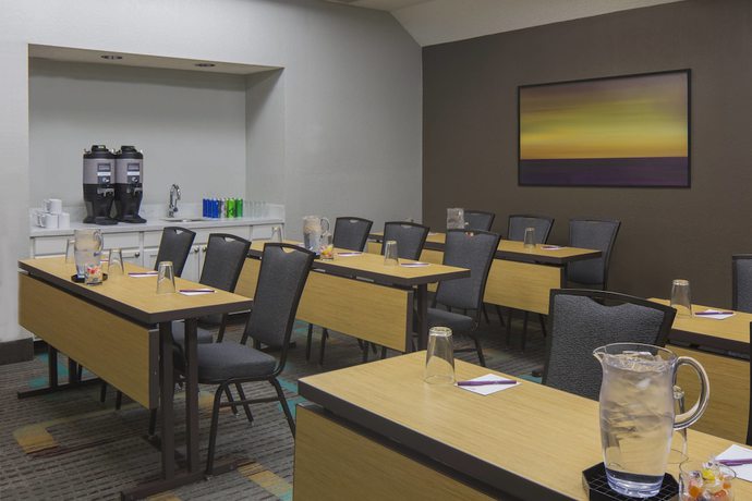 Imagen de los interiores del Hotel Residence Inn By Marriott Nashville Airport. Foto 14