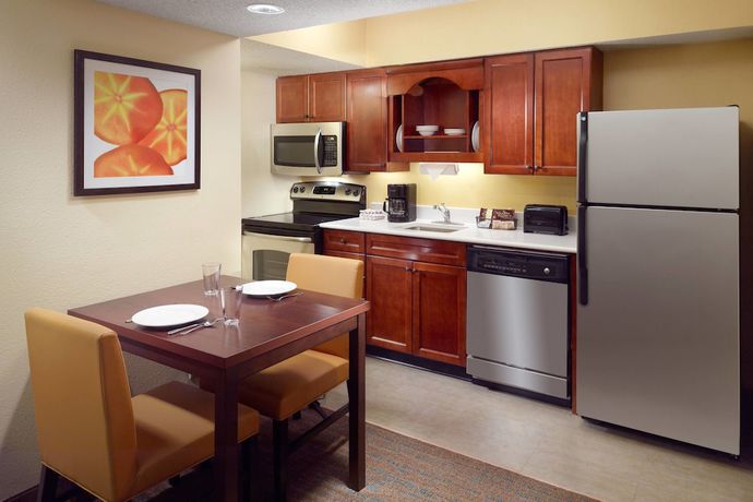 Imagen de la habitación del Hotel Residence Inn By Marriott Nashville Airport. Foto 8