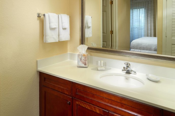 Imagen de la habitación del Hotel Residence Inn By Marriott Nashville Airport. Foto 9