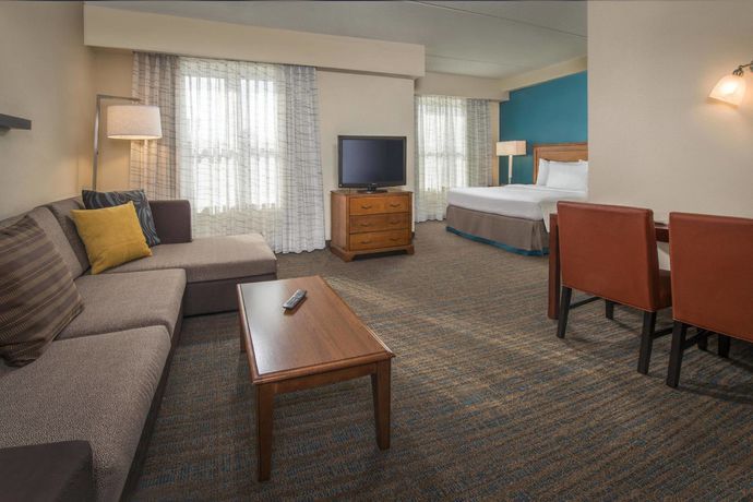 Imagen de la habitación del Hotel Residence Inn By Marriott Norfolk Airport. Foto 3