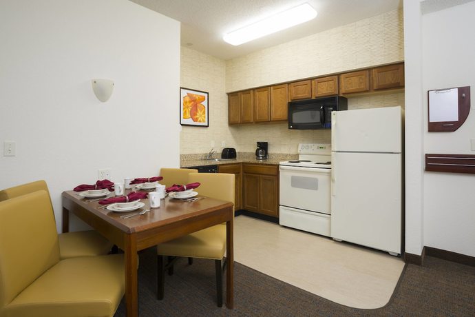 Imagen de la habitación del Hotel Residence Inn By Marriott Olathe Kansas City. Foto 2