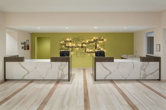 Imagen de los interiores del Hotel Residence Inn By Marriott Ontario Rancho Cucamonga. Foto 19