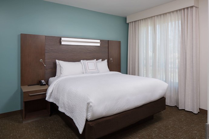 Imagen de la habitación del Hotel Residence Inn By Marriott Ontario Rancho Cucamonga. Foto 10