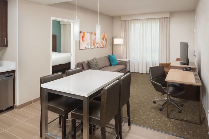 Imagen de la habitación del Hotel Residence Inn By Marriott Ontario Rancho Cucamonga. Foto 12