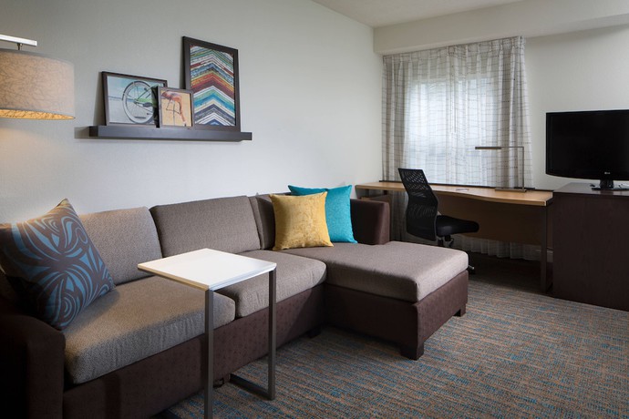 Imagen de la habitación del Hotel Residence Inn By Marriott Orlando At Seaworld. Foto 6