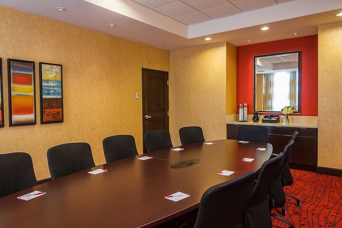 Imagen de los interiores del Hotel Residence Inn By Marriott Ottawa Airport. Foto 18
