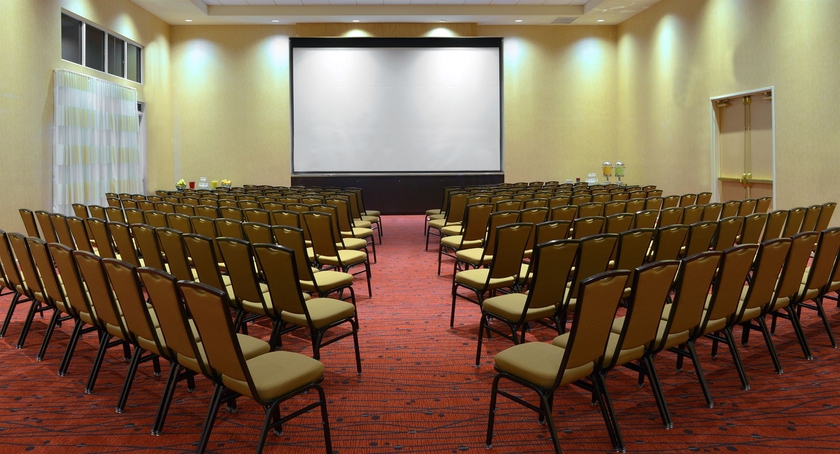 Imagen de los interiores del Hotel Residence Inn By Marriott Palm Desert. Foto 10