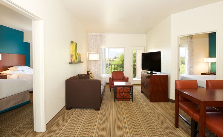 Imagen de la habitación del Hotel Residence Inn By Marriott Palm Desert. Foto 5