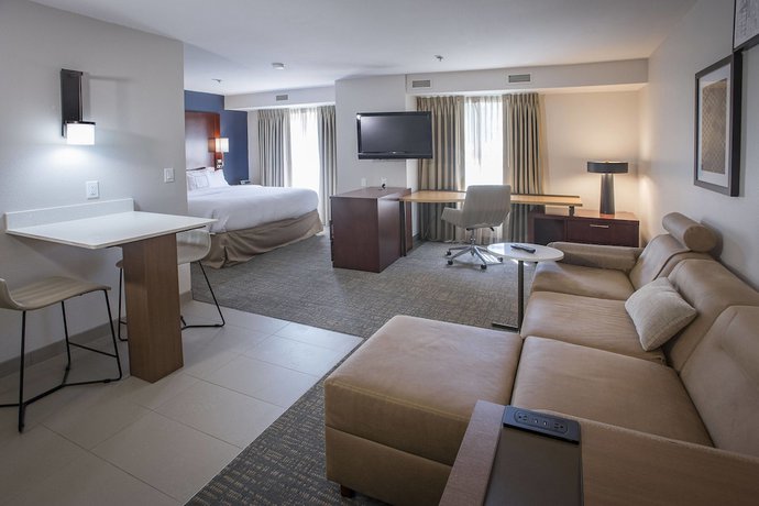 Imagen de la habitación del Hotel Residence Inn By Marriott Pensacola Downtown. Foto 9