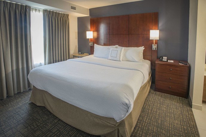 Imagen de la habitación del Hotel Residence Inn By Marriott Pensacola Downtown. Foto 15