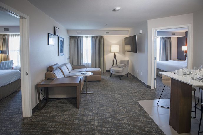 Imagen de la habitación del Hotel Residence Inn By Marriott Pensacola Downtown. Foto 16