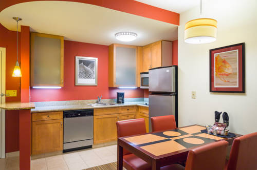 Imagen de la habitación del Hotel Residence Inn By Marriott Philadelphia Langhorne. Foto 6