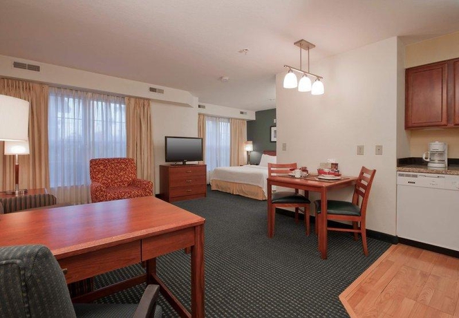 Imagen general del Hotel Residence Inn By Marriott Phoenix Chandler Fashion Center. Foto 2