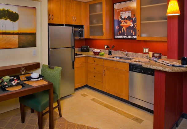 Imagen de la habitación del Hotel Residence Inn By Marriott Phoenix Desert View At Mayo Clinic. Foto 4