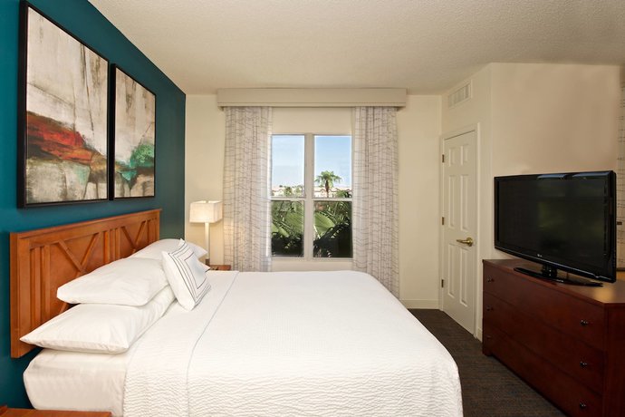 Imagen de la habitación del Hotel Residence Inn By Marriott Phoenix Mesa East. Foto 18