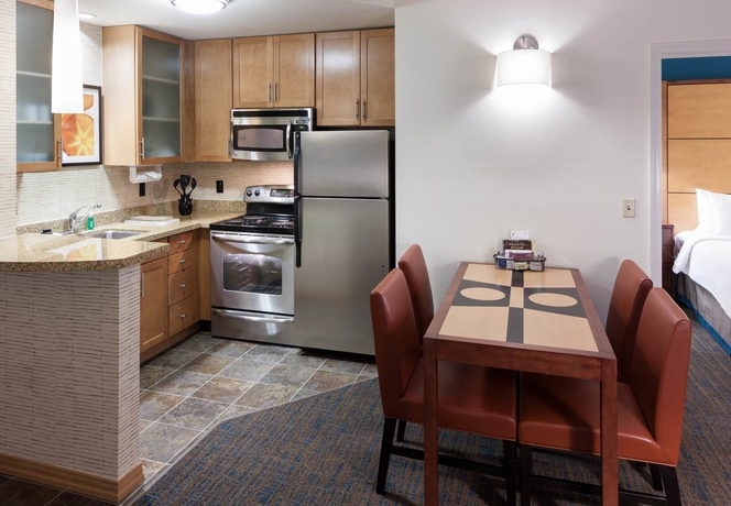 Imagen de la habitación del Hotel Residence Inn By Marriott Phoenix North/happy Valley. Foto 7