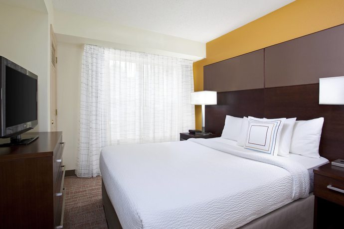 Imagen de la habitación del Hotel Residence Inn By Marriott Pittsburgh Airport. Foto 6