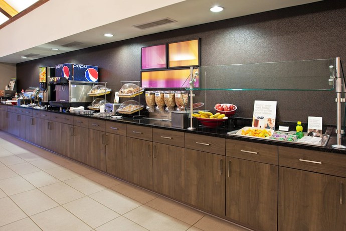 Imagen de los interiores del Hotel Residence Inn By Marriott Pittsburgh Airport. Foto 17