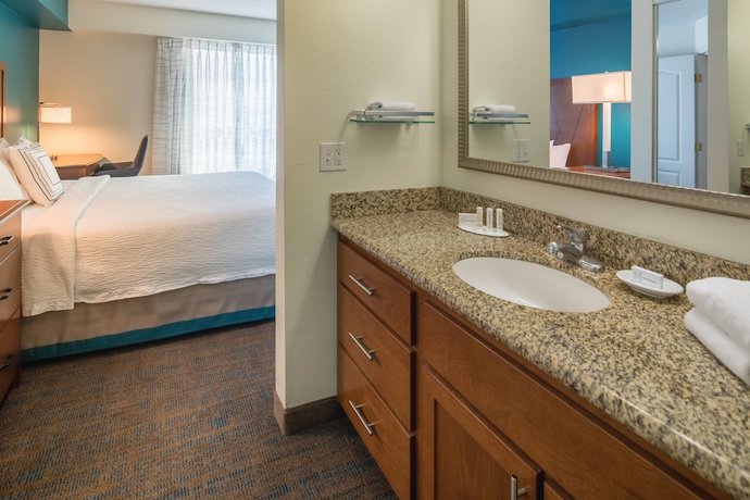 Imagen de la habitación del Hotel Residence Inn By Marriott Portland North. Foto 11