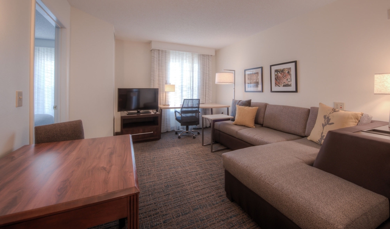 Imagen de los interiores del Hotel Residence Inn By Marriott Raleigh Crabtree. Foto 14