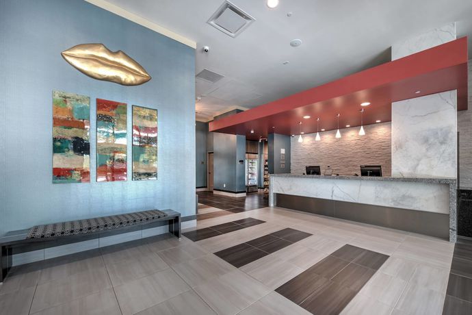 Imagen de los interiores del Hotel Residence Inn By Marriott Raleigh Downtown. Foto 16