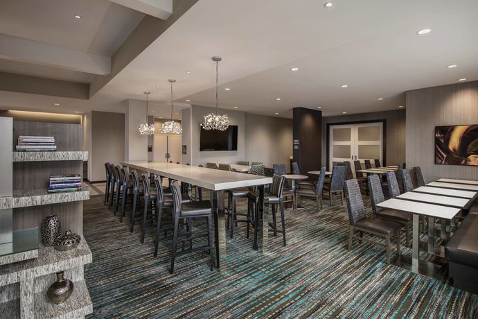 Imagen del bar/restaurante del Hotel Residence Inn By Marriott Regina. Foto 3