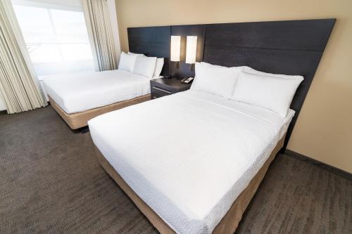 Imagen de la habitación del Hotel Residence Inn By Marriott Reno Sparks. Foto 3