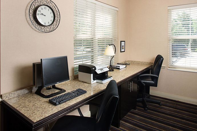 Imagen de los interiores del Hotel Residence Inn By Marriott Richmond Northwest. Foto 13