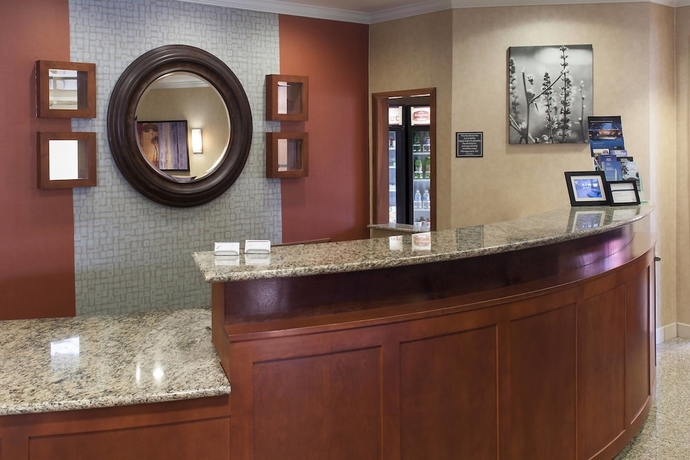 Imagen de los interiores del Hotel Residence Inn By Marriott Rogers. Foto 16