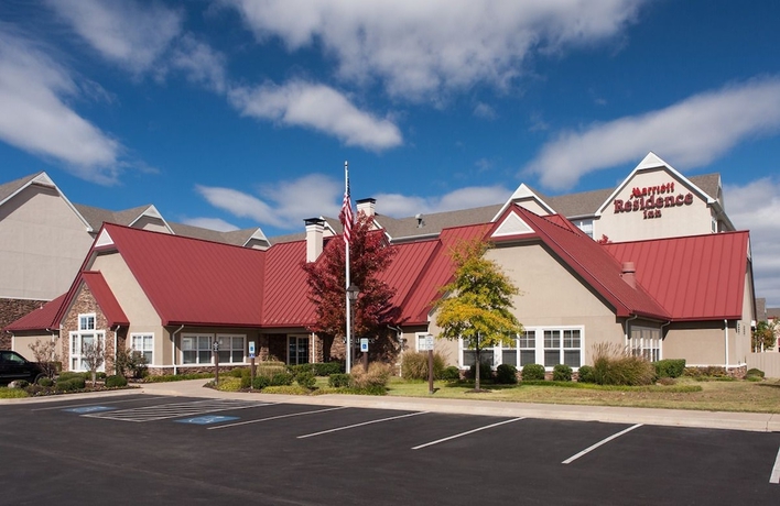 Imagen general del Hotel Residence Inn By Marriott Rogers. Foto 9