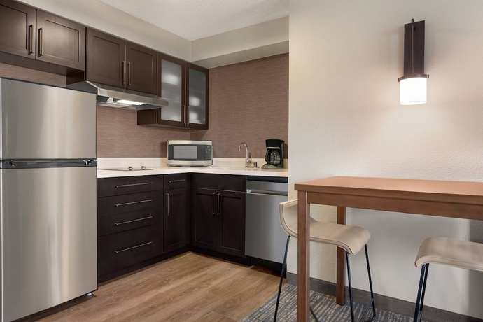 Imagen de la habitación del Hotel Residence Inn By Marriott Roseville. Foto 9