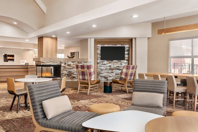 Imagen de los interiores del Hotel Residence Inn By Marriott Roseville. Foto 15