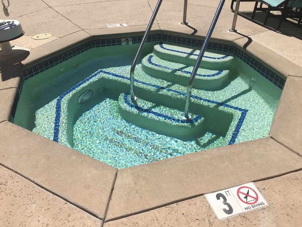 Imagen de la piscina del Hotel Residence Inn By Marriott Sacramento Airport Natomas. Foto 19