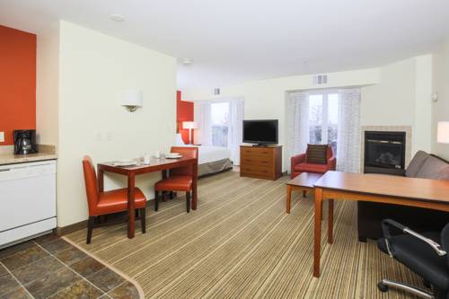Imagen de la habitación del Hotel Residence Inn By Marriott Salinas Monterey. Foto 2