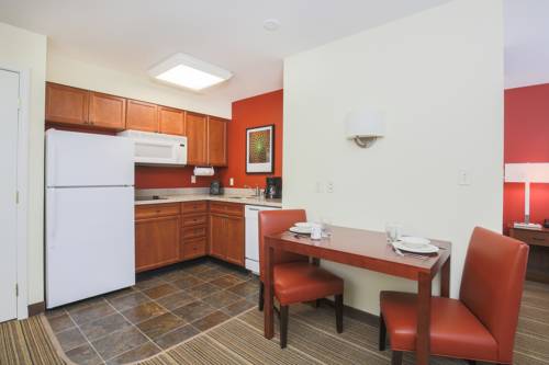 Imagen de la habitación del Hotel Residence Inn By Marriott Salinas Monterey. Foto 4