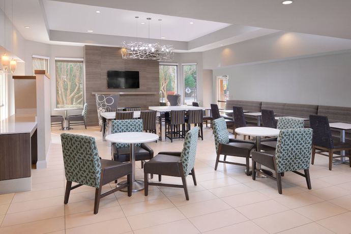 Imagen de los interiores del Hotel Residence Inn By Marriott San Antonio Airport/alamo Heights. Foto 14