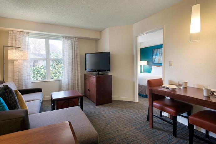 Imagen de la habitación del Hotel Residence Inn By Marriott San Diego Sorrento Mesa/sorrento Valley. Foto 2