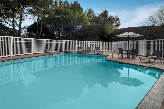 Imagen de la piscina del Hotel Residence Inn By Marriott San Francisco Airport/ San Mateo. Foto 20