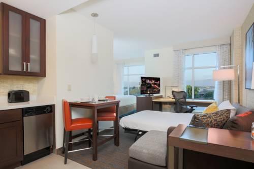 Imagen de la habitación del Hotel Residence Inn By Marriott San Jose Airport. Foto 3