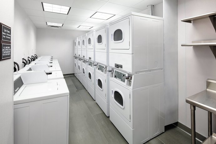 Imagen de los interiores del Hotel Residence Inn By Marriott San Jose Cupertino. Foto 11