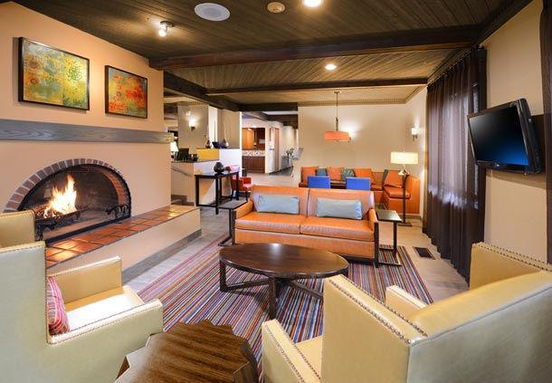 Imagen de los interiores del Hotel Residence Inn By Marriott Santa Fe. Foto 9