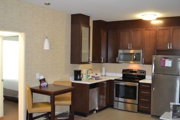 Imagen de la habitación del Hotel Residence Inn By Marriott Savannah Airport. Foto 12